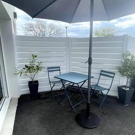 Lägenhet Studio Avec Jardin, Au Calme *